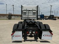 2023 Kenworth T680