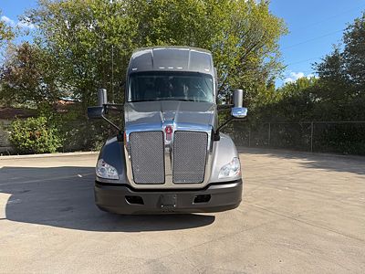 2022 Kenworth T680