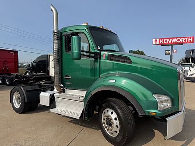 2022 Kenworth T880