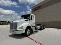 2021 Kenworth T880