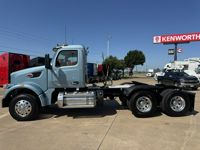 2022 Peterbilt 567