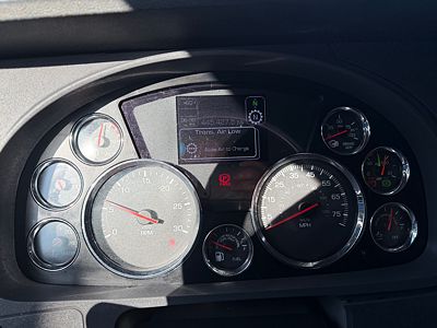 2022 Kenworth T680