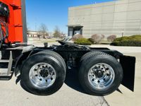 2022 Kenworth T680