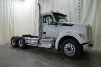 2026 Kenworth T880