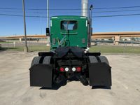 2022 Kenworth T880