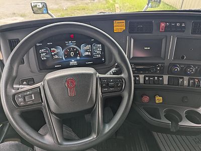 2024 Kenworth T680