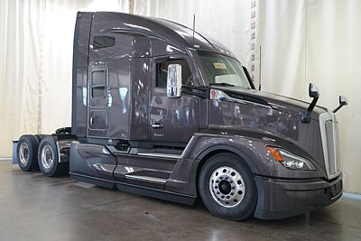 2027 Kenworth T680