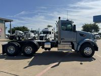 2022 Peterbilt 567