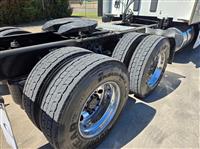 2023 Kenworth T680