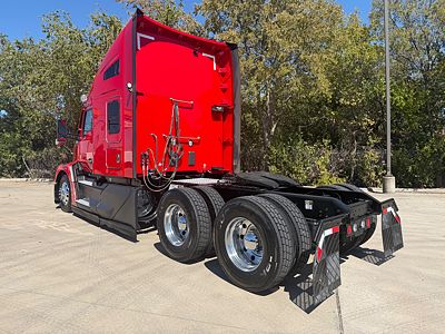 2023 Kenworth T680