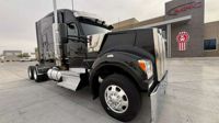 2023 Kenworth W990