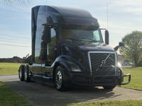 2023 Volvo VNL64T760