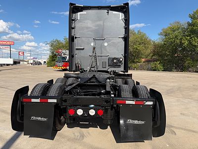2022 Kenworth T680