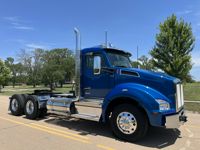 2026 Kenworth T880