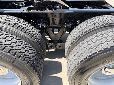 2023 Kenworth T680
