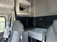2023 Kenworth T680