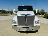 2022 Kenworth T880