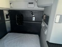 2023 Kenworth T680