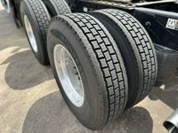 2023 Kenworth T680