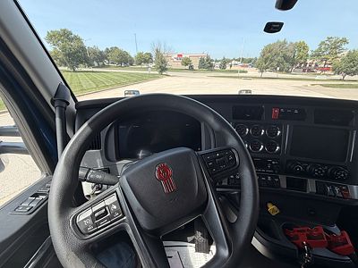 2022 Kenworth T680