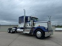2026 Kenworth W900L
