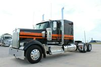 2025 Kenworth W900L