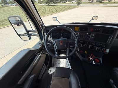 2024 Kenworth T680