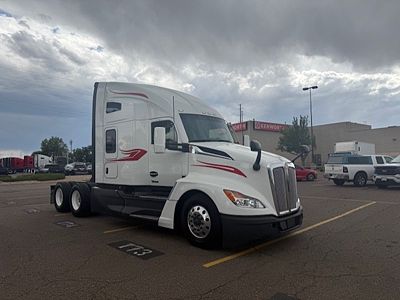 2023 Kenworth T680