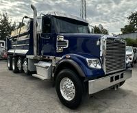 2022 Freightliner 122SD