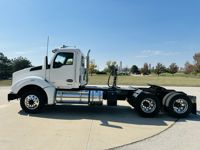 2022 Kenworth T880