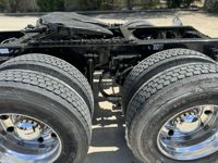 2020 Kenworth T880