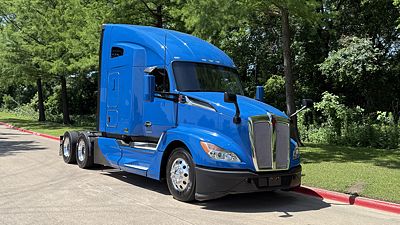2023 Kenworth T680