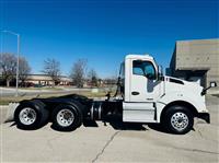 2022 Kenworth T880