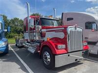 2025 Kenworth W900L