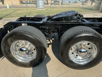 2023 Kenworth T680