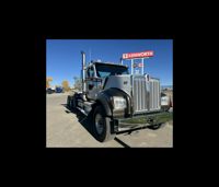 2020 Kenworth W990
