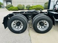 2021 Kenworth T680