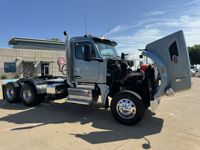 2022 Peterbilt 567