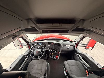 2022 Kenworth T680
