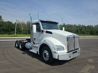 2024 Kenworth T880