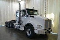 2026 Kenworth T880