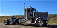 2025 Kenworth W900L