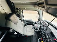 2020 Kenworth T680