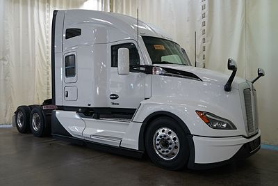 2027 Kenworth T680