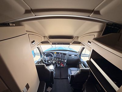 2024 Kenworth T680