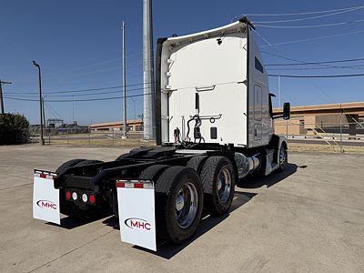 2023 Kenworth T680
