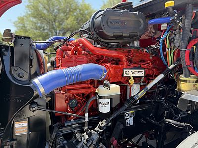 2023 Kenworth T680