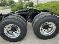 2027 Kenworth W900L