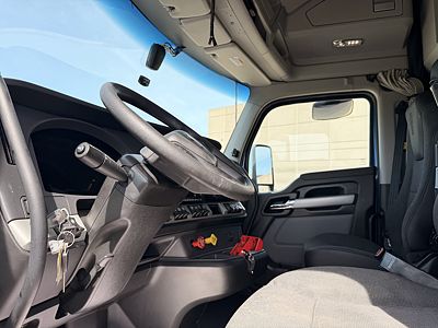2022 Kenworth T680