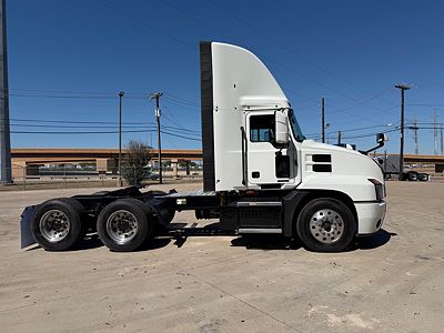 2023 Mack ANTHEM 64T